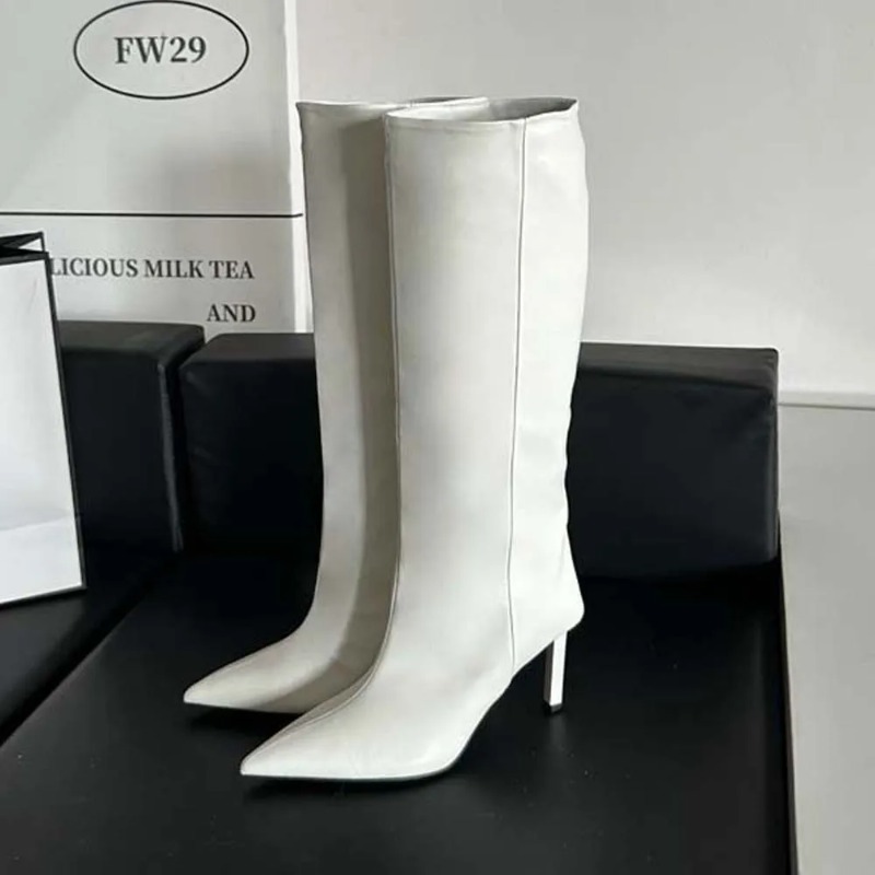 Luxury Women Long Boots Fashio - Embroidery Designer ulasan dan harga