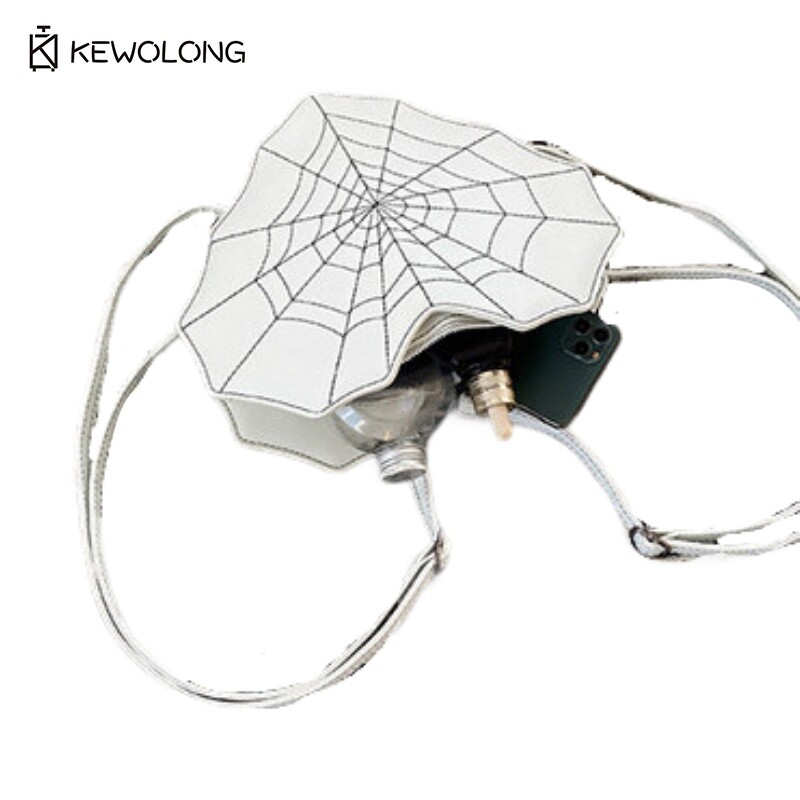 Gothic Bat Shape Shoulder Bag  - Embroidery Gothic ulasan dan harga